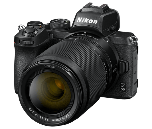 Nikon Z50II Body + 16-50 DX + 50-250 DX 3 J. CH Garantie