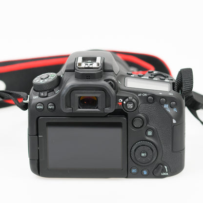 Canon EOS D90 inkl 18-135mm