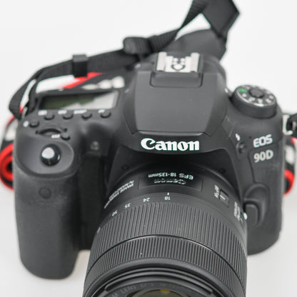 Canon EOS D90 inkl 18-135mm
