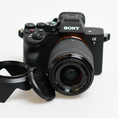 Sony a7 mit 24-70mm 3.5 -5.6 OSS